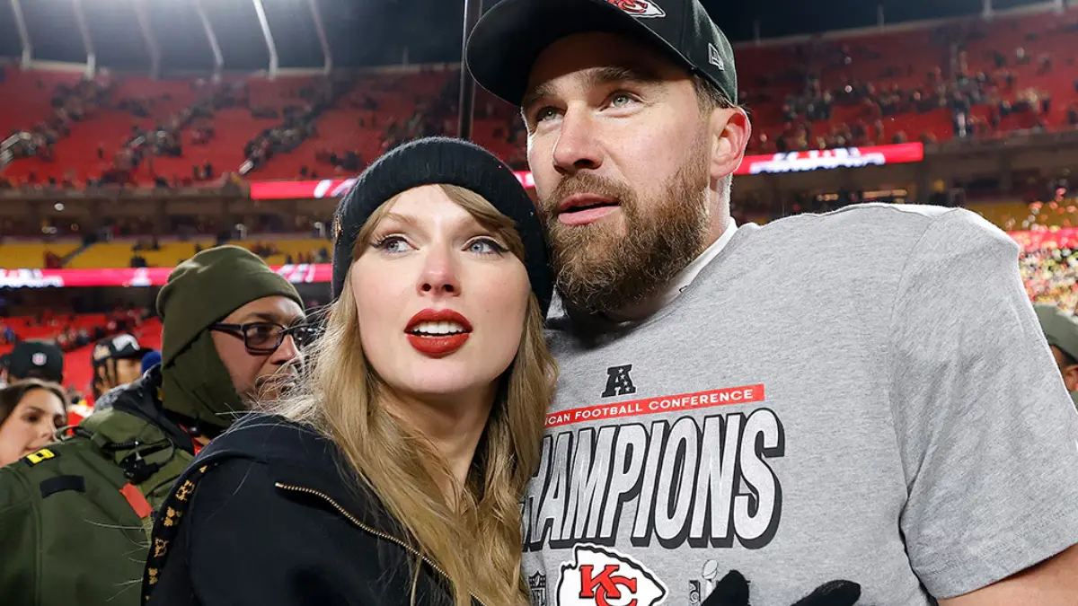Taylor Swift Engaged to Travis Kelce