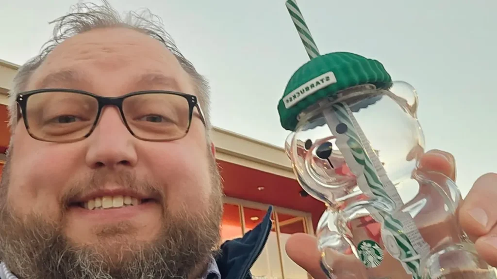 Starbucks Bearista Cup 2025